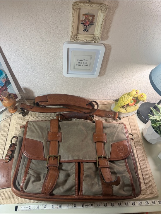Allen Edmonds Other - Allen Edmonds Waxed Canvas Leather Messenger Briefcase Laptop Bag